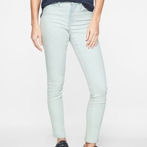 Athleta Sculptek Skinny Crop Biscayne Wash